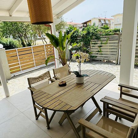 Central Luxury Apartment In Paralia Ofryniou Ofrínion المظهر الخارجي الصورة