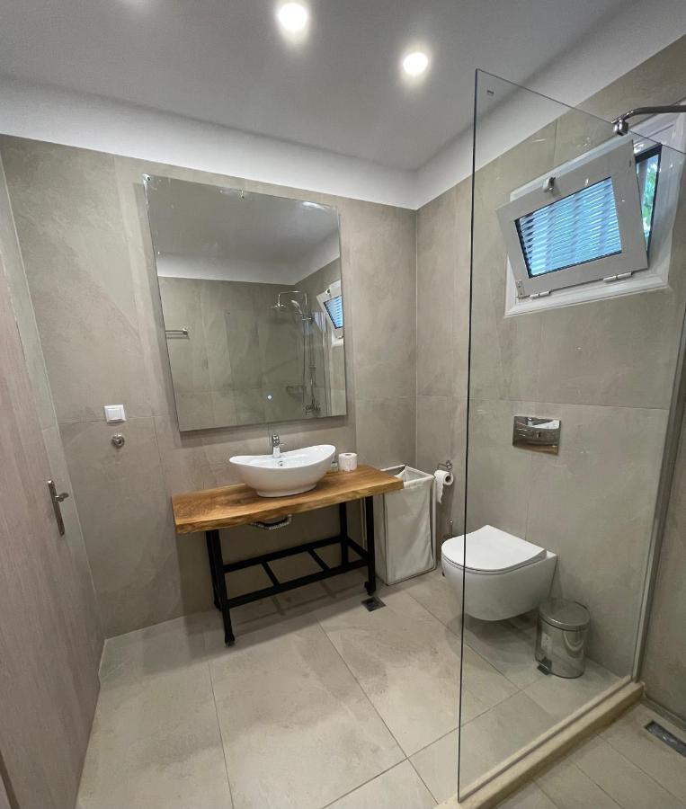 Central Luxury Apartment In Paralia Ofryniou Ofrínion المظهر الخارجي الصورة